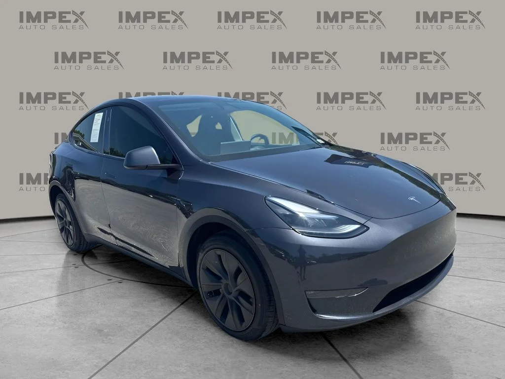 Used 2025 Gray Tesla Long Range image 4