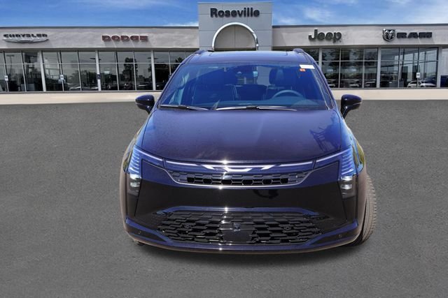New 2027 Diamond Black Crystal Pearl-Coat Exterior Paint Chrysler Limited image 8