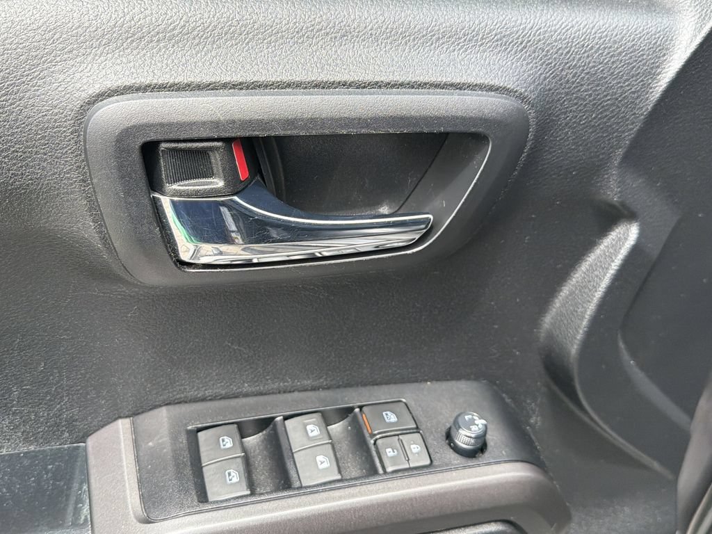 2022 Toyota Tacoma TRD Pro - Photo 25