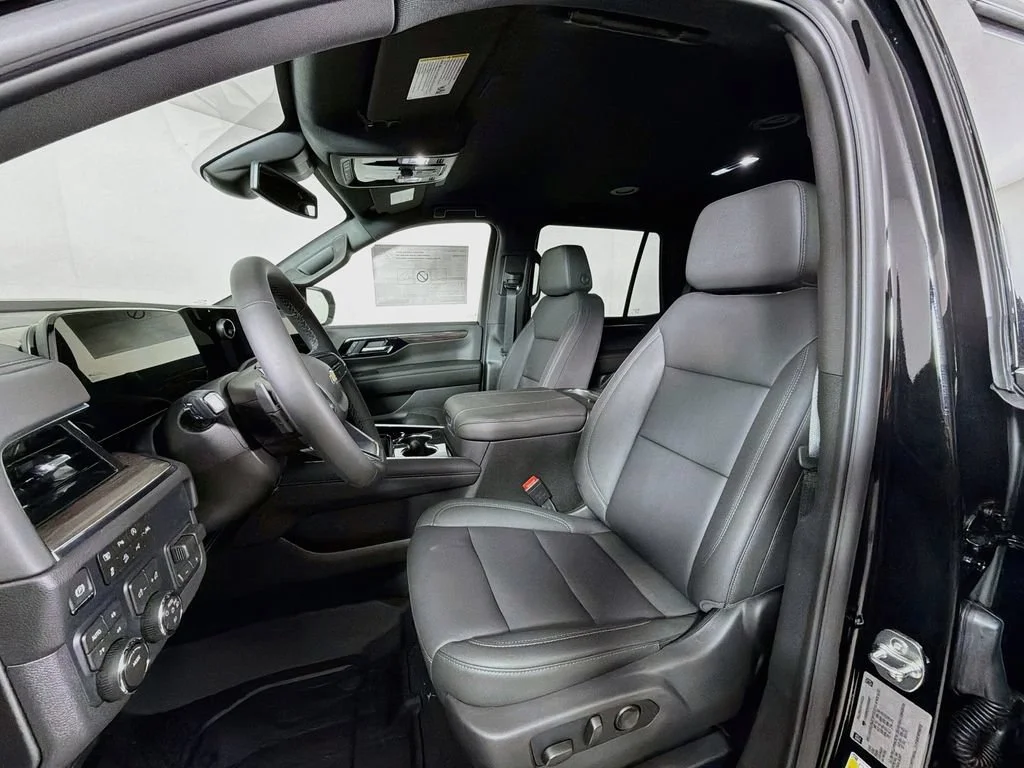 2026 Chevrolet Tahoe LT - Photo 11