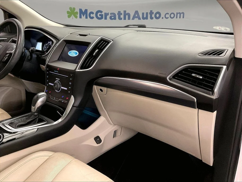 Used 2016 White Ford Titanium image 21
