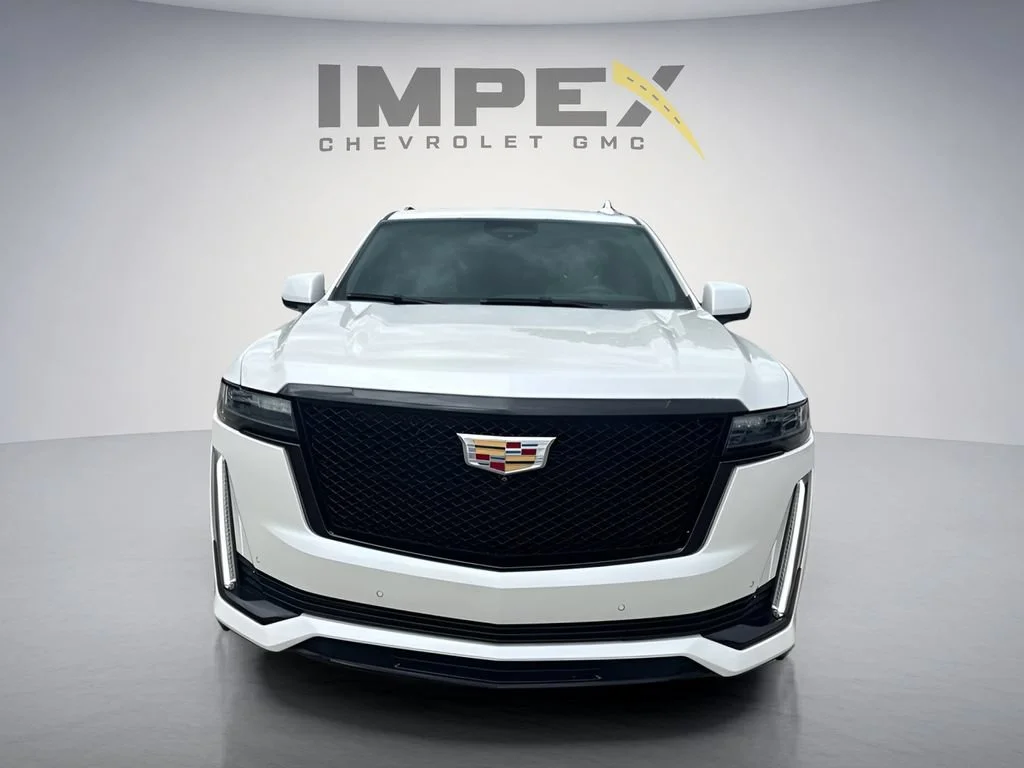 Used 2023 Crystal White Tricoat Cadillac Sport Platinum image 8