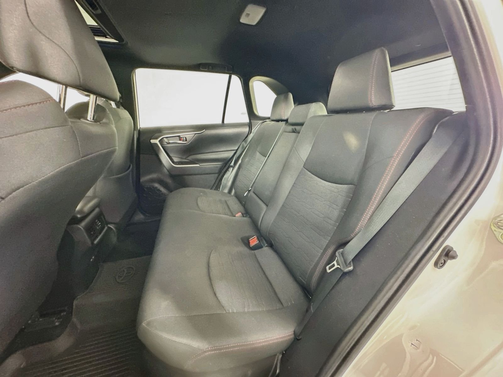 Used 2023 Ice Toyota SE image 24