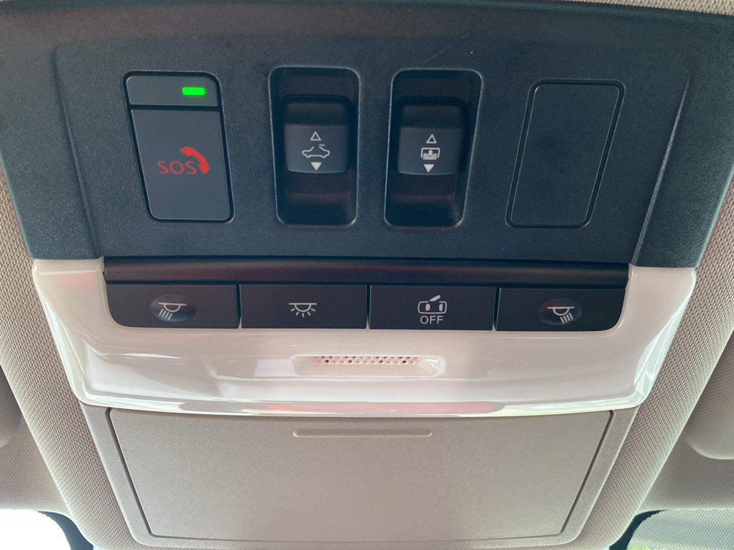 Certified Used 2023 Pearl White Tricoat Nissan SL image 19
