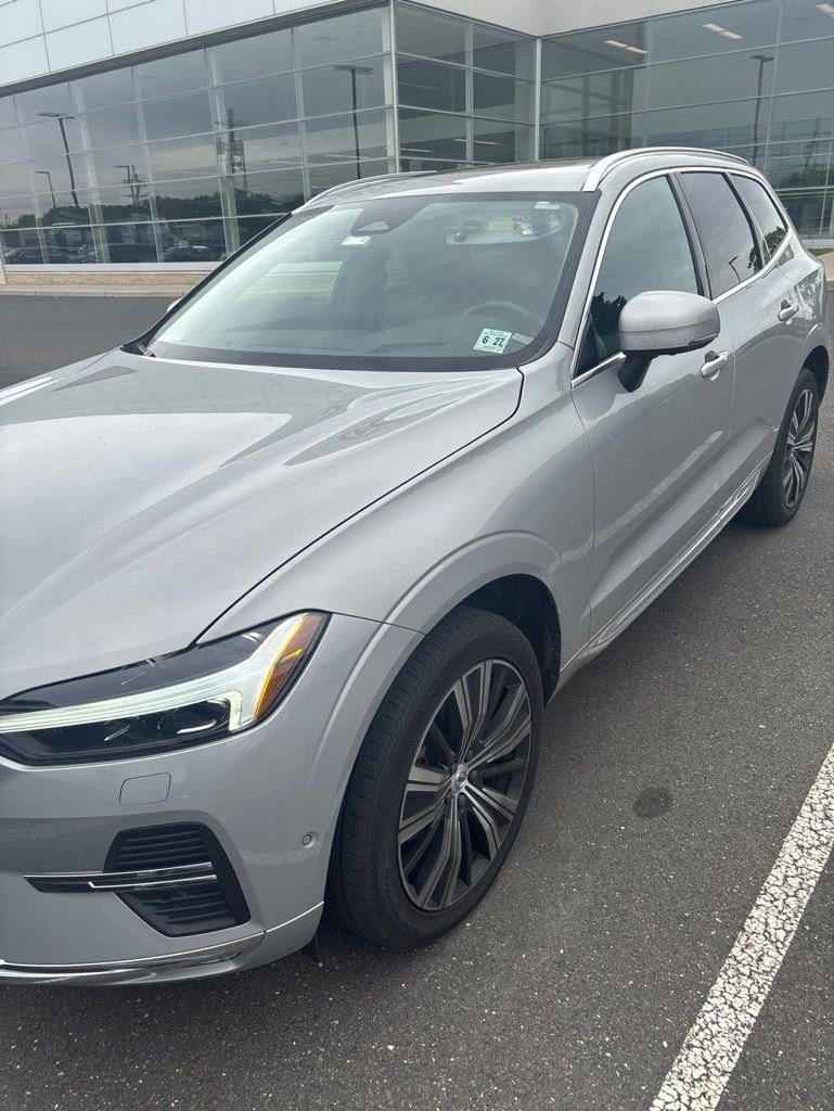 2022 Volvo XC60 B5 Inscription AWD's photo