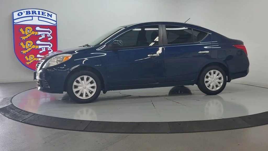 Used 2012 Blue Onyx Metallic Nissan 1.6 SV image 8