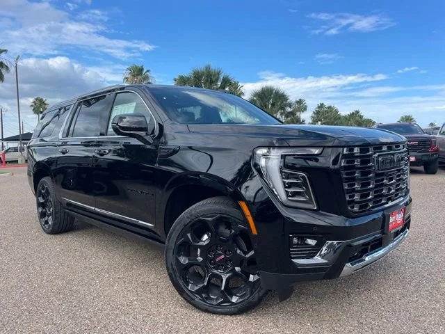 2026 GMC Yukon Denali Ultimate AWD's photo