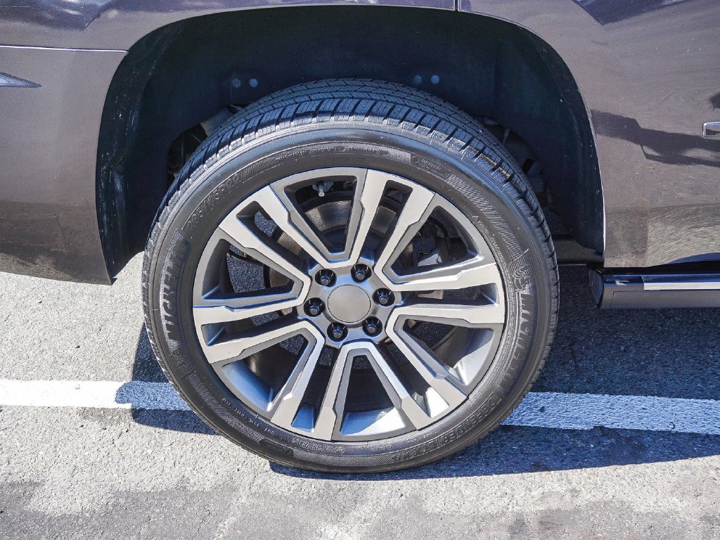 Used 2016 Gray Chevrolet LTZ image 8