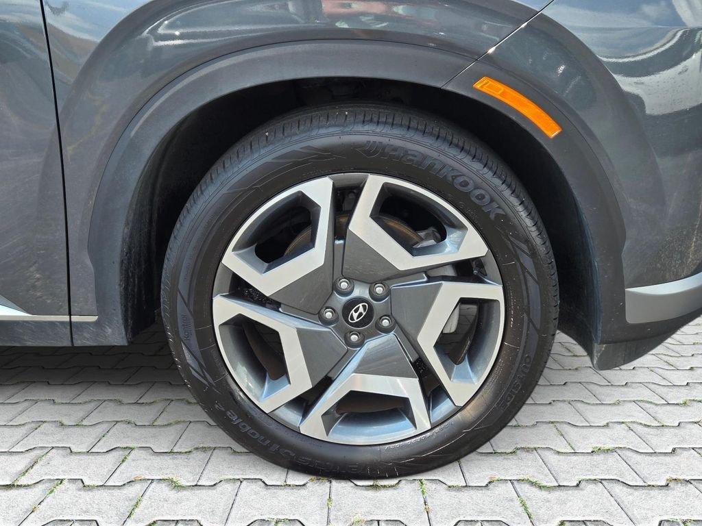 Certified Used 2025 Gray Hyundai SEL Premium image 3