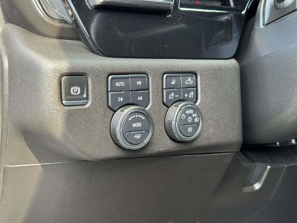 Used 2024 Gray Chevrolet ZR2 image 10