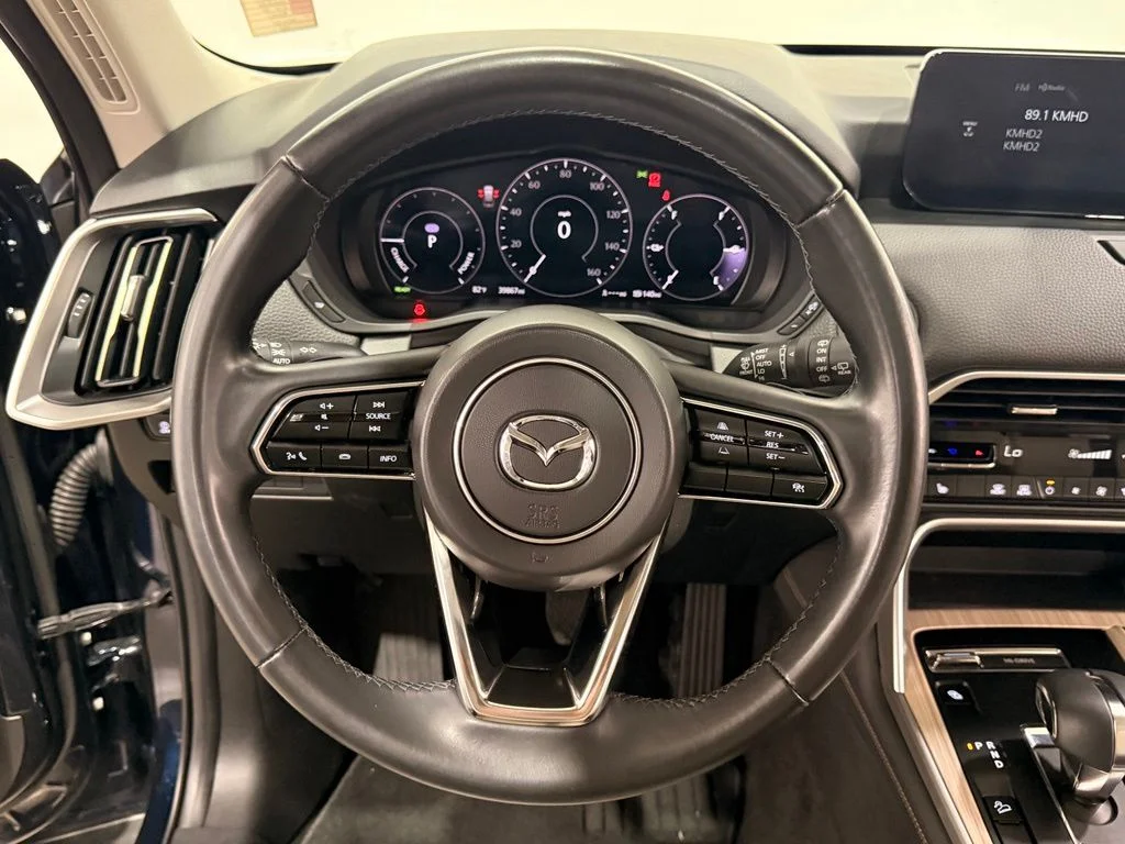 Used 2024 Blue Mazda Preferred image 20