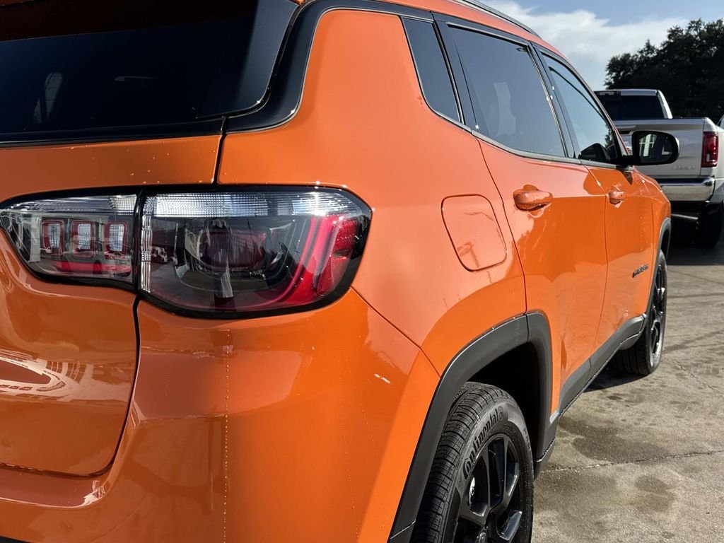 2026 Jeep Compass Altitude - Photo 14