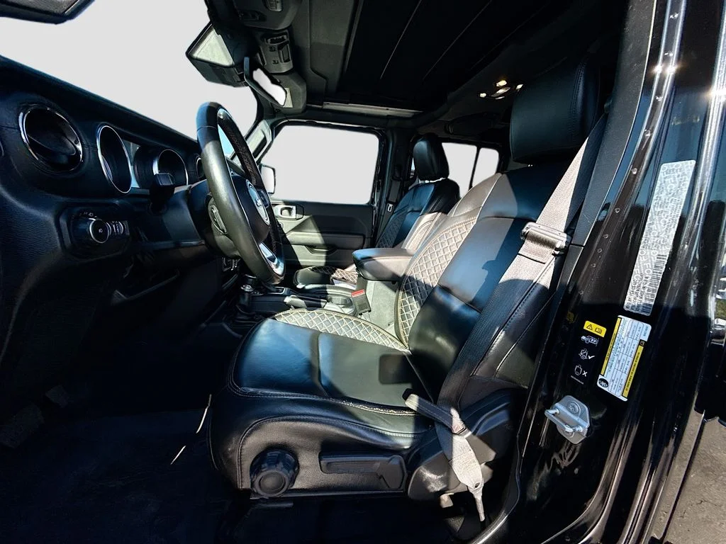 Used 2022 Black Jeep Unlimited Sahara High Altitude image 23