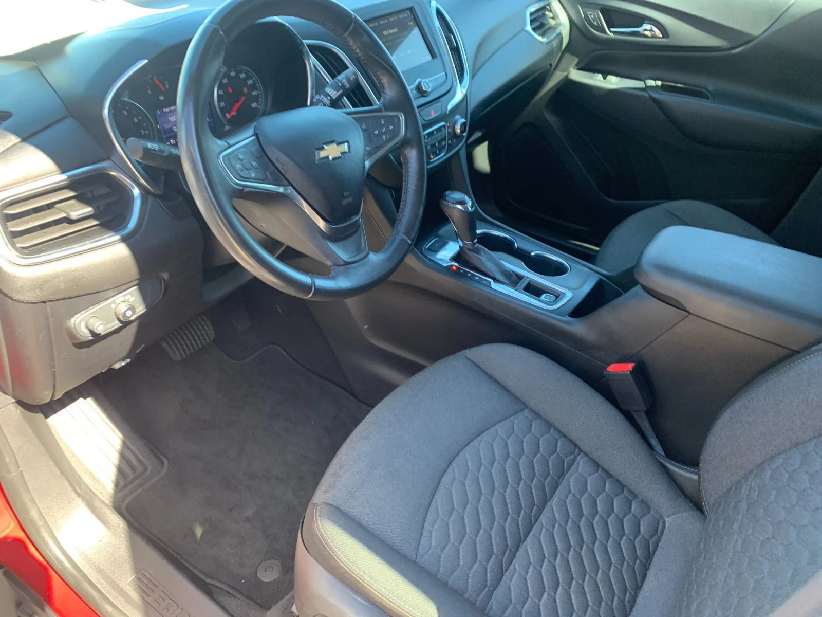 Used 2019 CAJUN RED TINTCOAT Chevrolet LT image 10