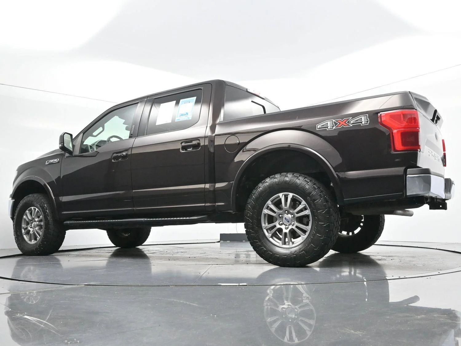 Used 2020 Magma Red Ford LARIAT image 52