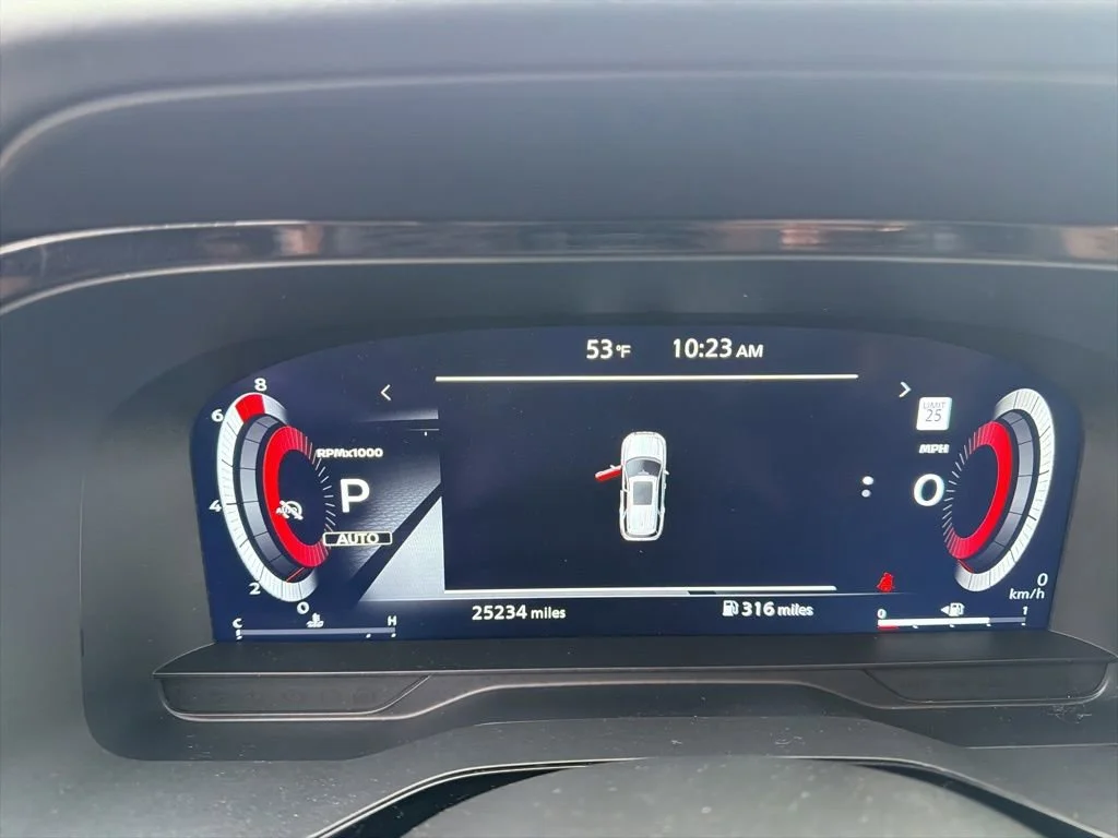 Used 2024 Gun Metallic Nissan Platinum image 11