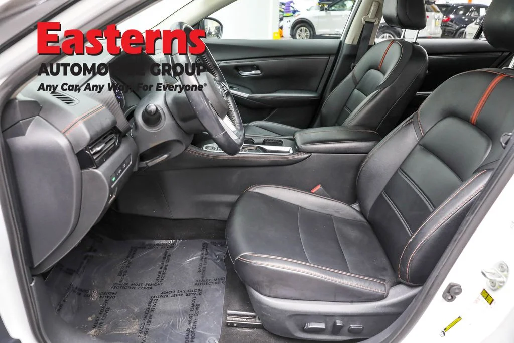 Used 2021 White Nissan SR image 13