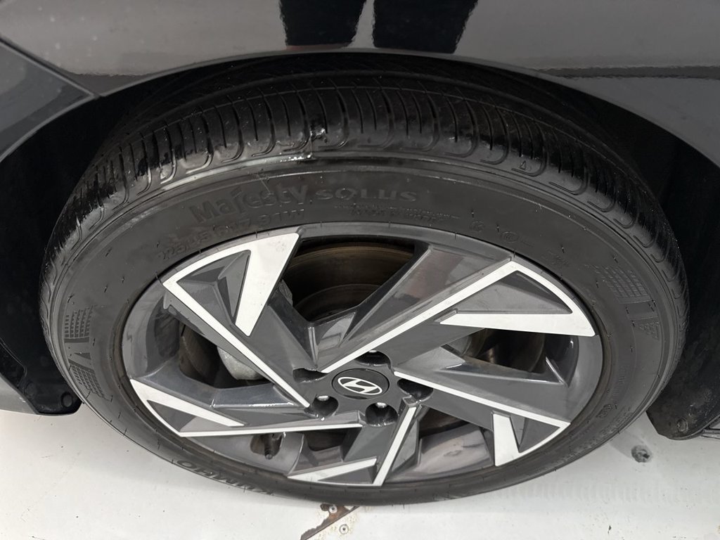2025 Hyundai Elantra SEL - Photo 29
