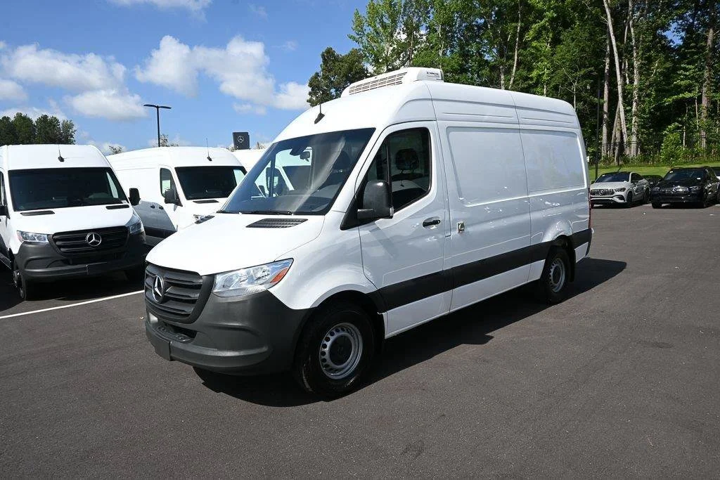 2024 Mercedes-Benz Sprinter Cargo Van