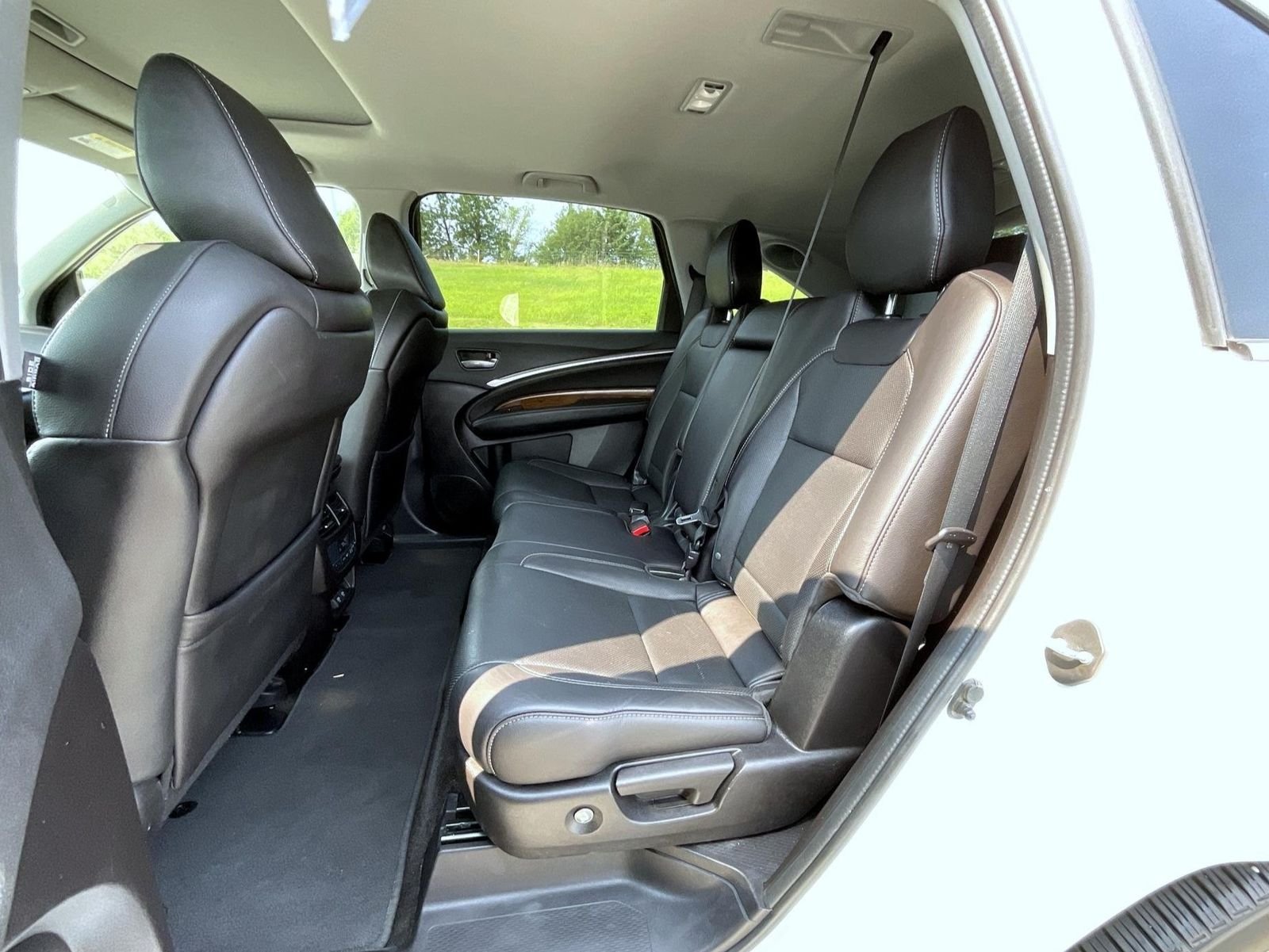 Used 2019 White Acura 3.5L Technology Package image 22