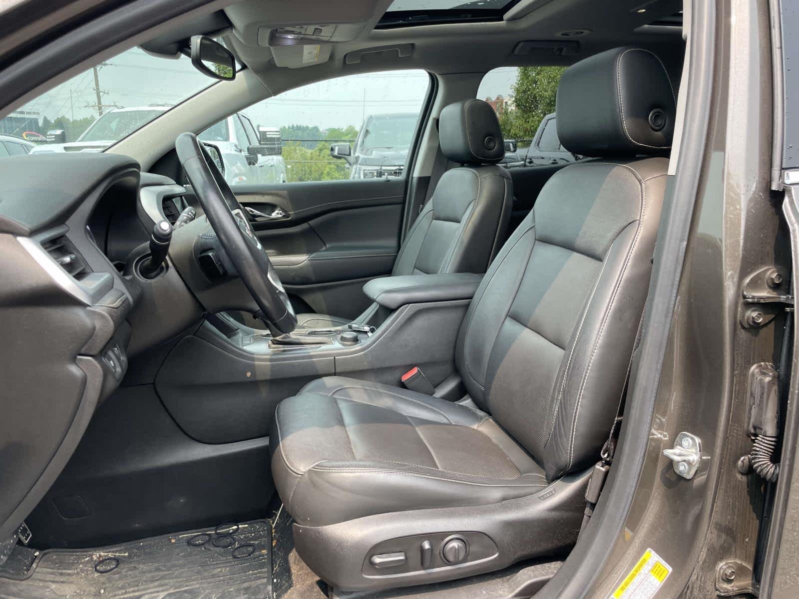 Used 2019 SMOKEY QUARTZ METALLIC GMC SLT image 22