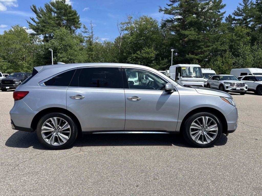 Used 2018 Silver Acura 3.5L image 2