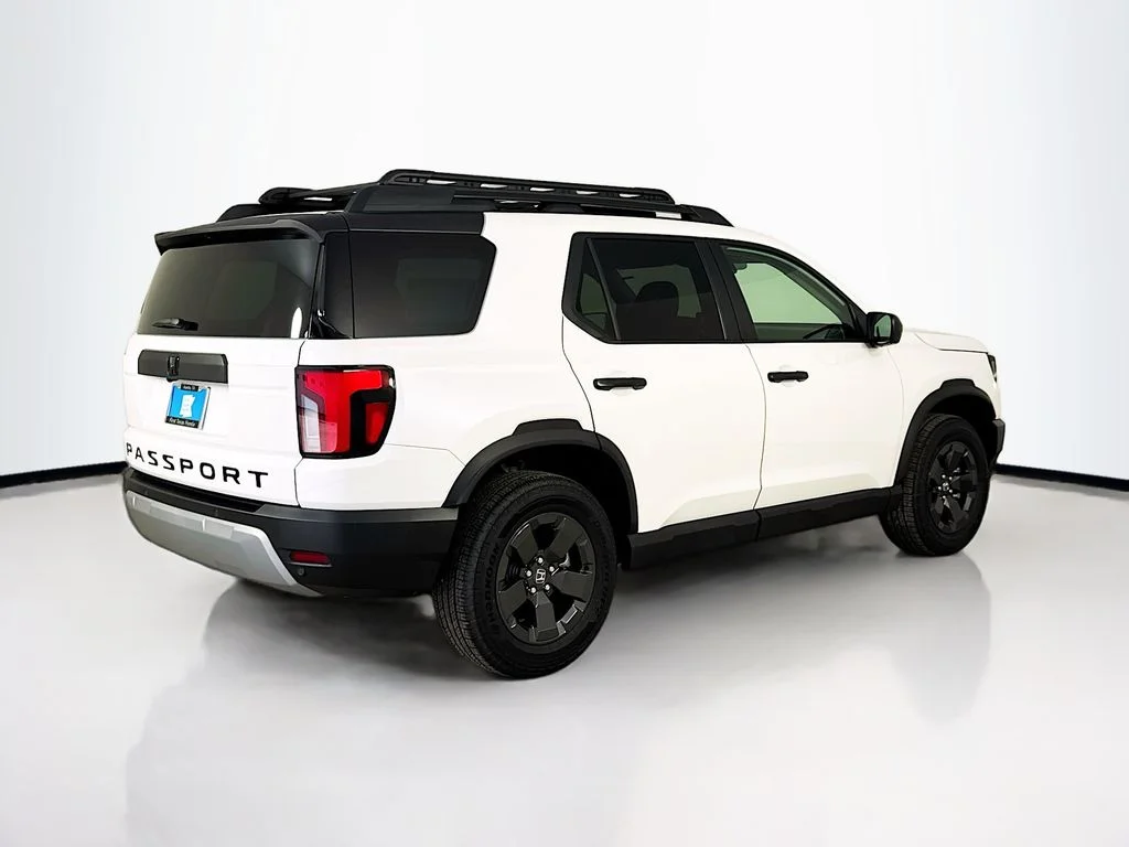 New 2026 Platinum White Pearl Honda RTL image 8