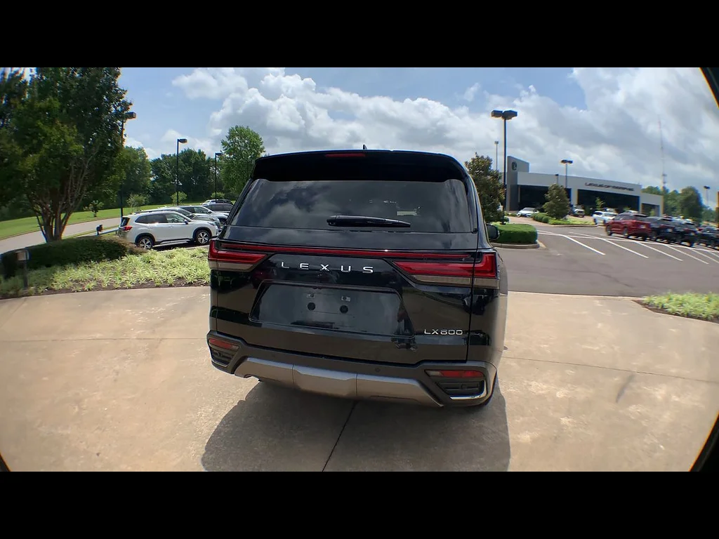 Used 2023 CAVIAR/PEPPER Lexus 600 Luxury image 7