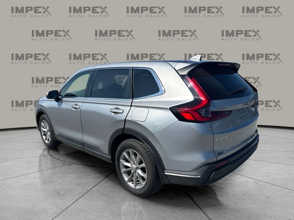 Used 2024 Silver Honda EX-L image 2