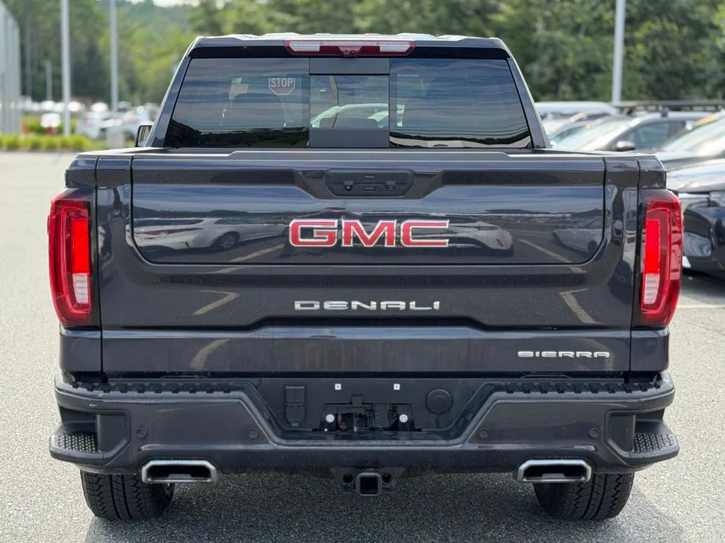 Used 2025 Silver GMC Denali image 4