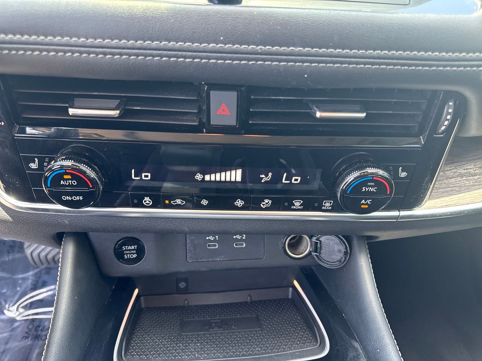 Certified Used 2024 Gold Nissan Platinum image 30