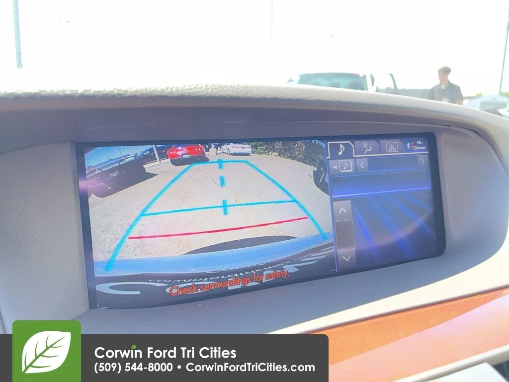 Used 2014 Starfire Pearl Lexus 460 L image 7