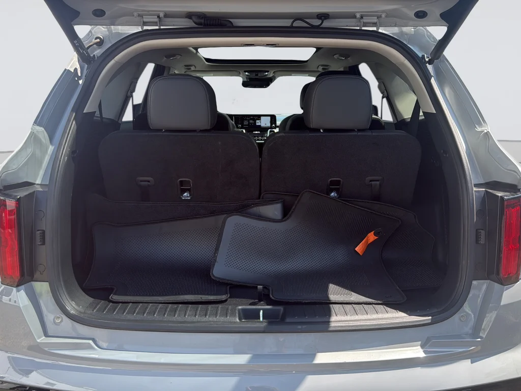 Used 2023 Gray Kia SX image 31