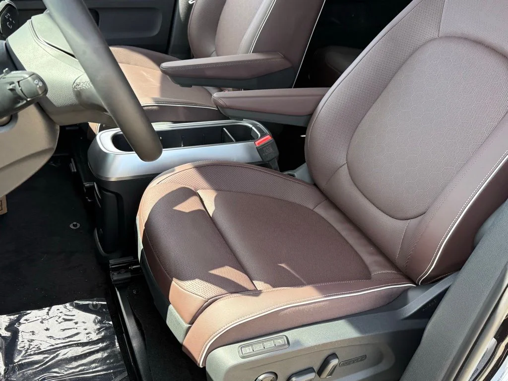 2025 Volkswagen ID. Buzz Pro S - Photo 12