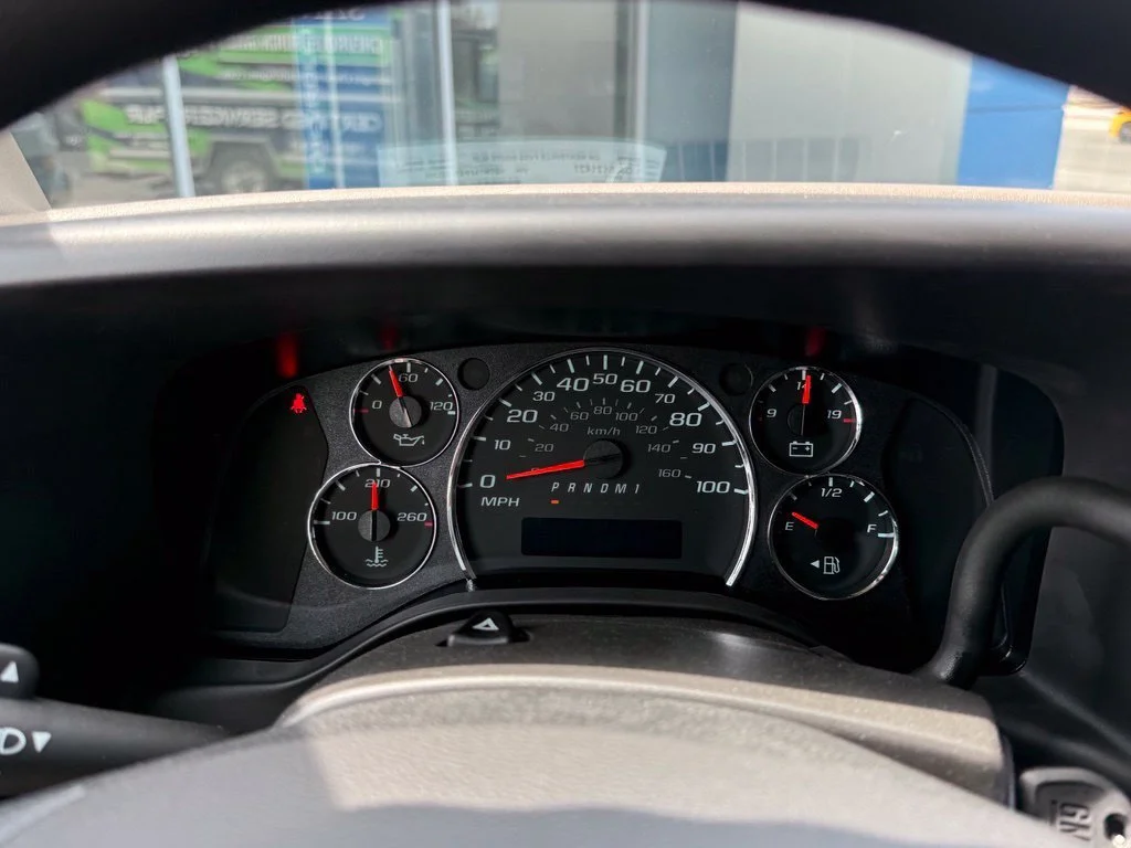 New 2026 Summit White GMC Work Van image 20