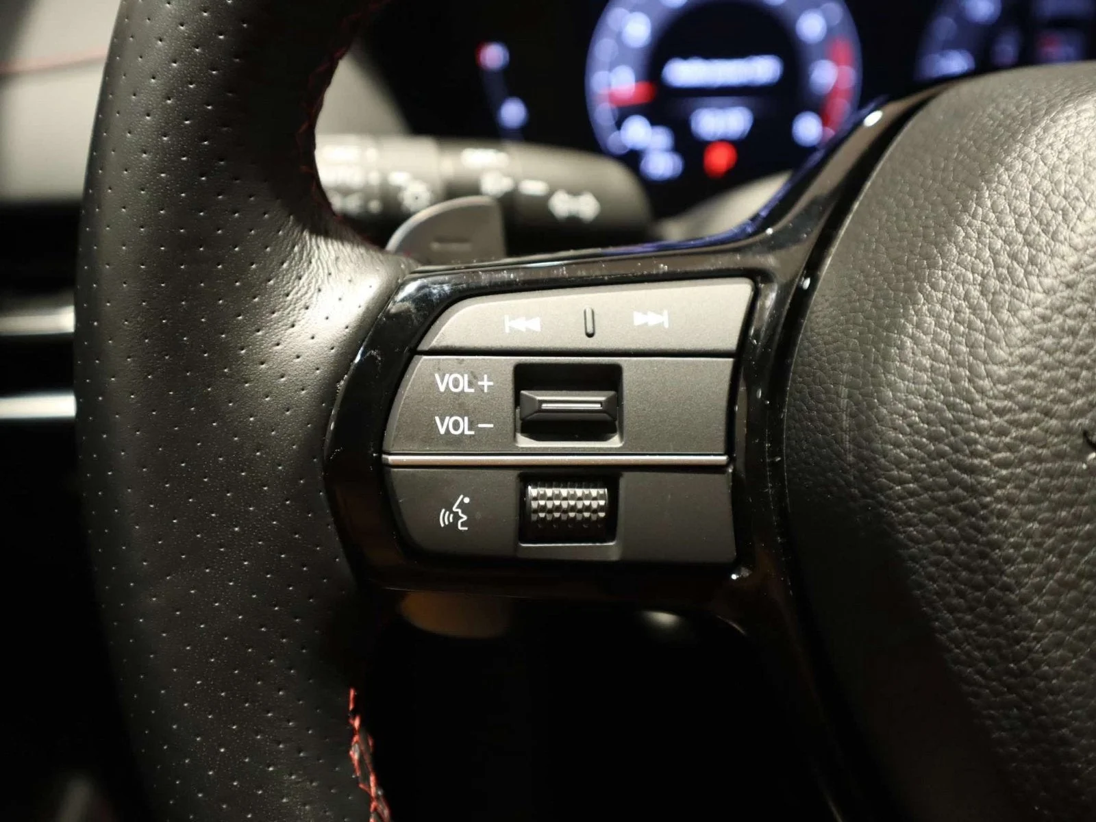 Used 2025 Red Acura w/A-Spec Package image 25