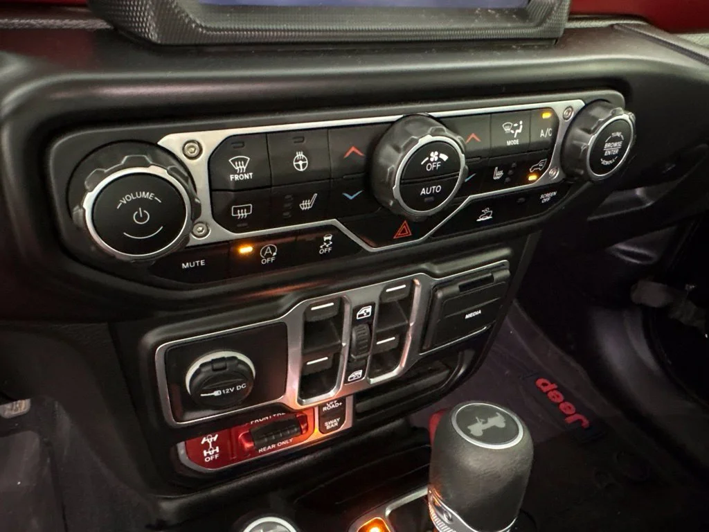 Used 2021 Black Jeep Unlimited Rubicon image 42
