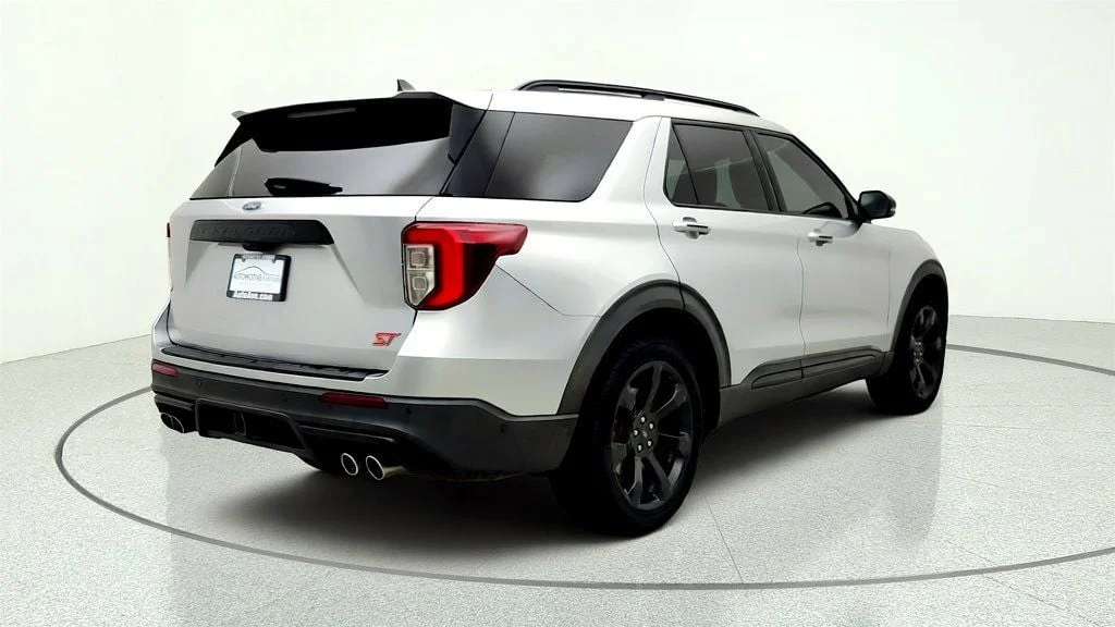 Used 2021 Iconic Silver Metallic Ford ST 4WD w/ ST High-Performance Pack, Moonroof & Premium Tech image 5