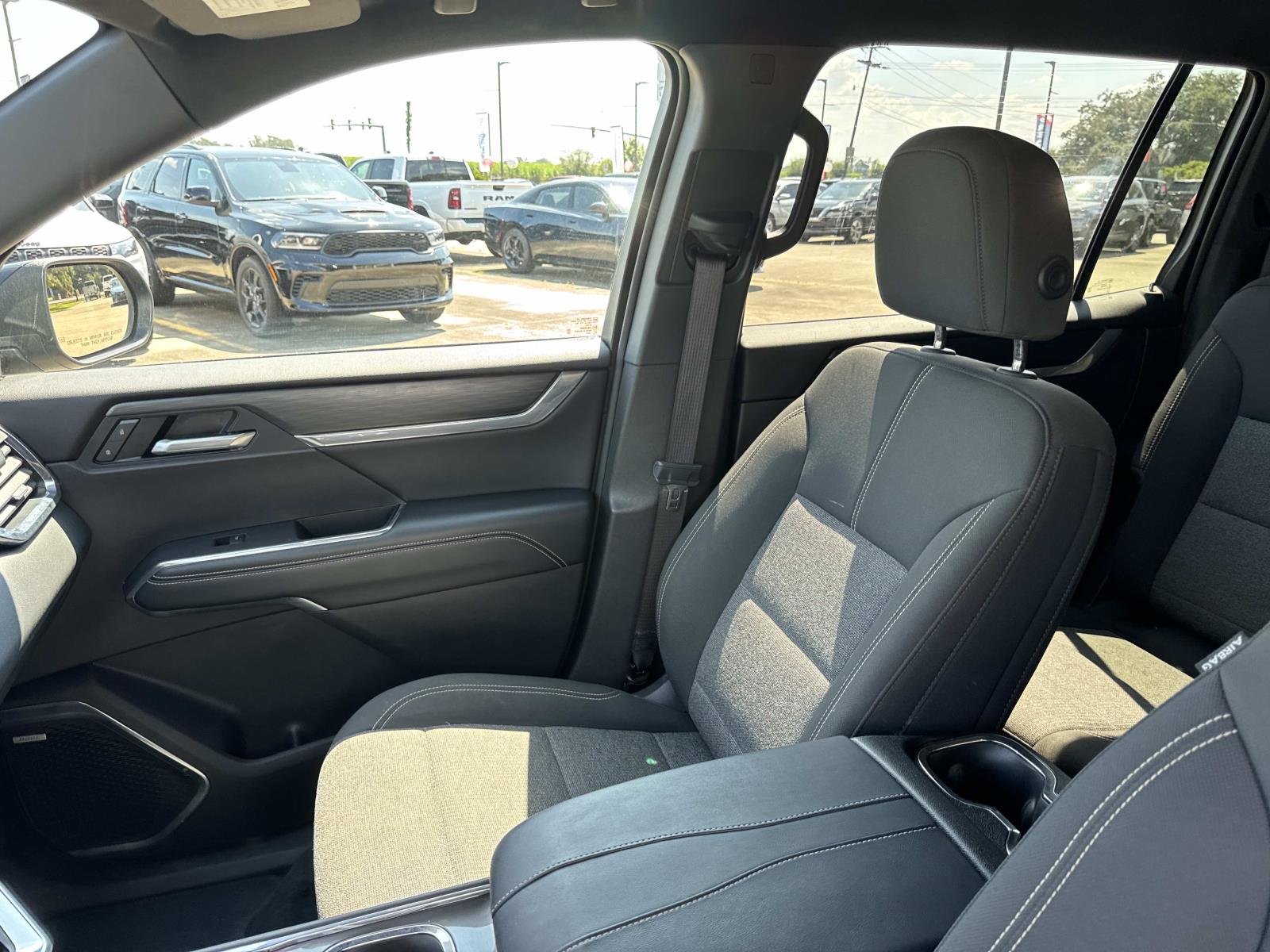 Used 2025 Black GMC FWD Elevation image 15