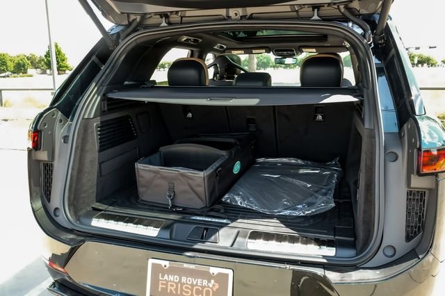 New 2026  Land Rover Dynamic SE image 59