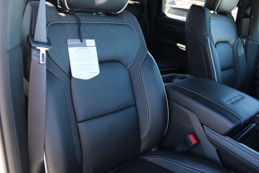 2026 RAM 1500 Limited - Photo 29