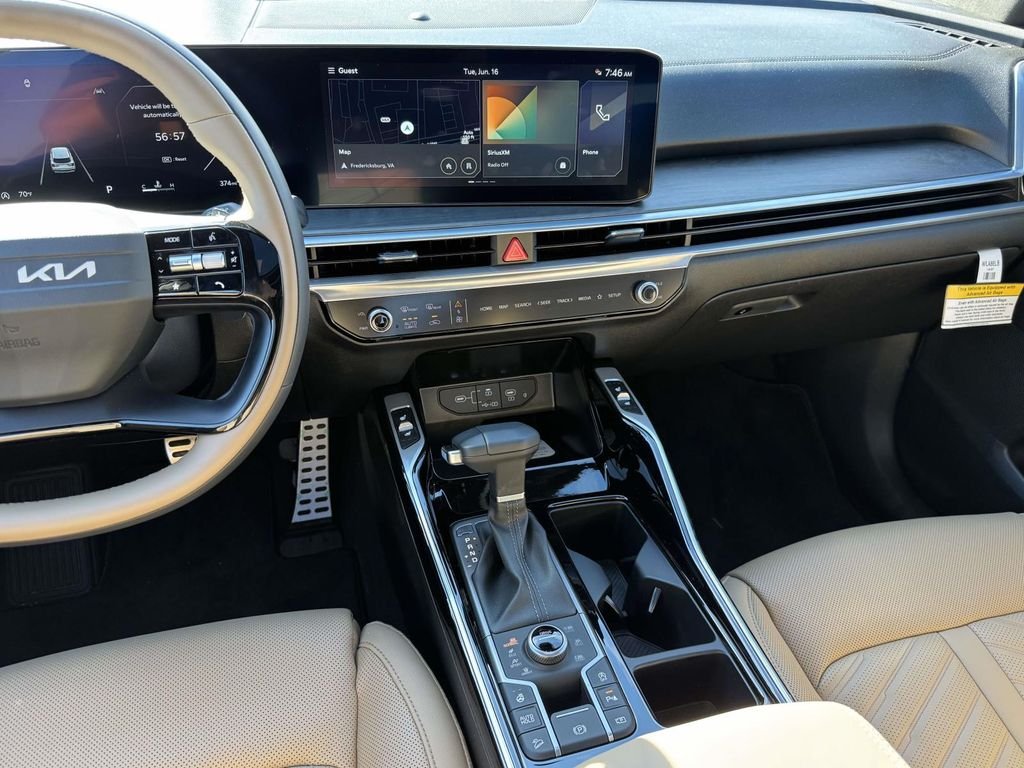 Used 2026 Green Kia X-Line SX Prestige image 3