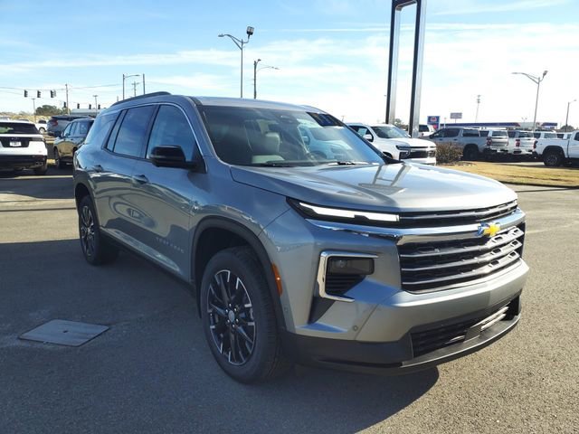2026 Chevrolet Traverse LT - Photo 8