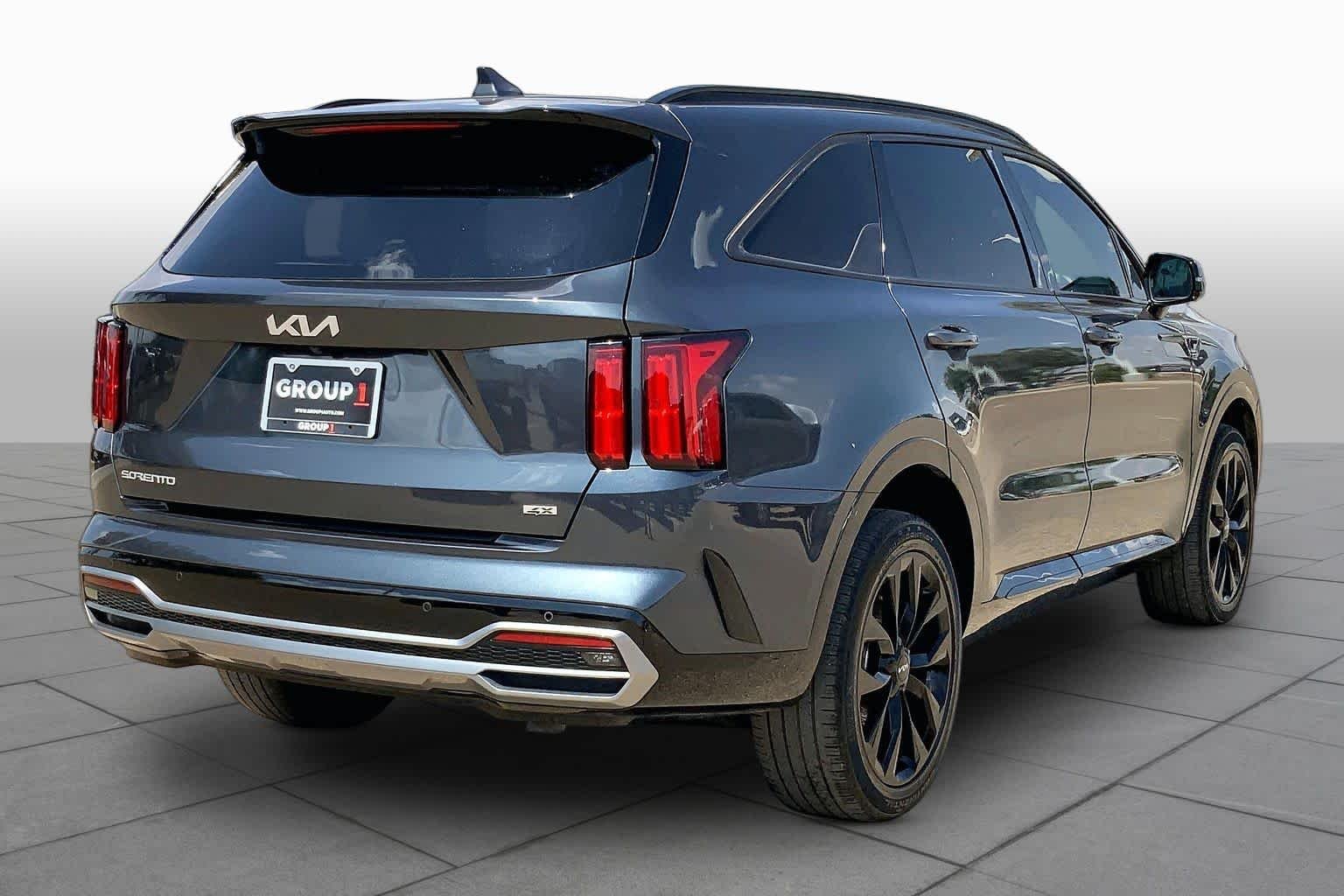Used 2023 Gravity Grey Kia SX image 13
