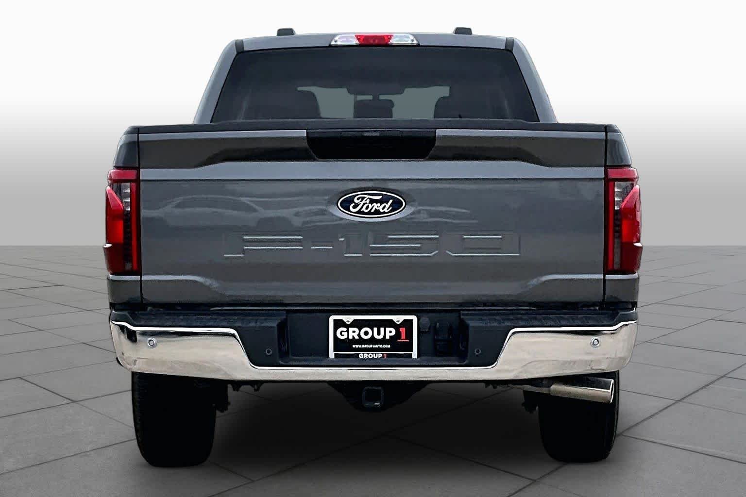 Used 2025 Carbonized Gray Ford XLT image 5