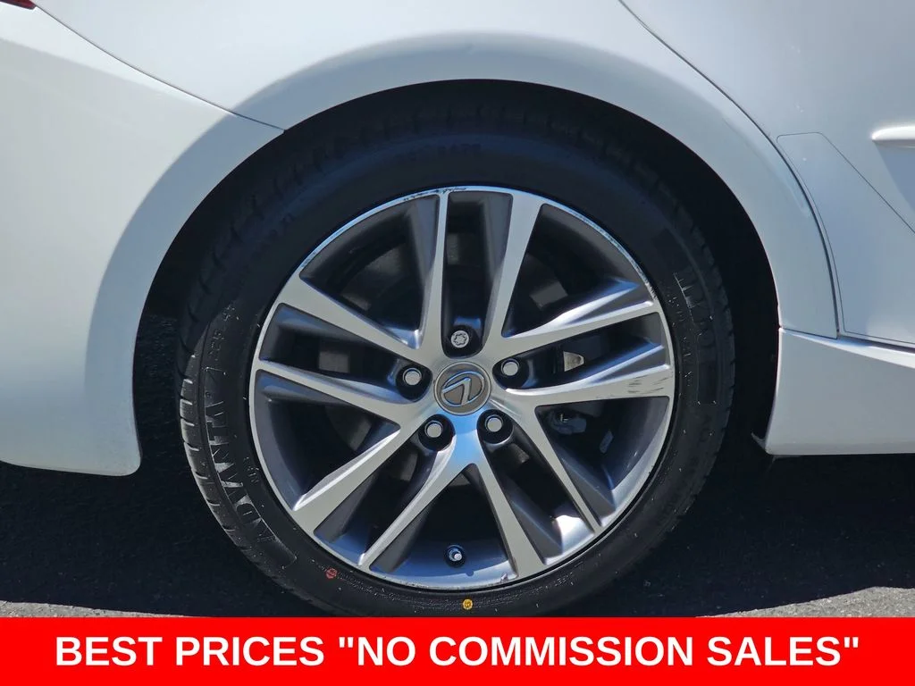 Used 2020 White Lexus 300 image 36