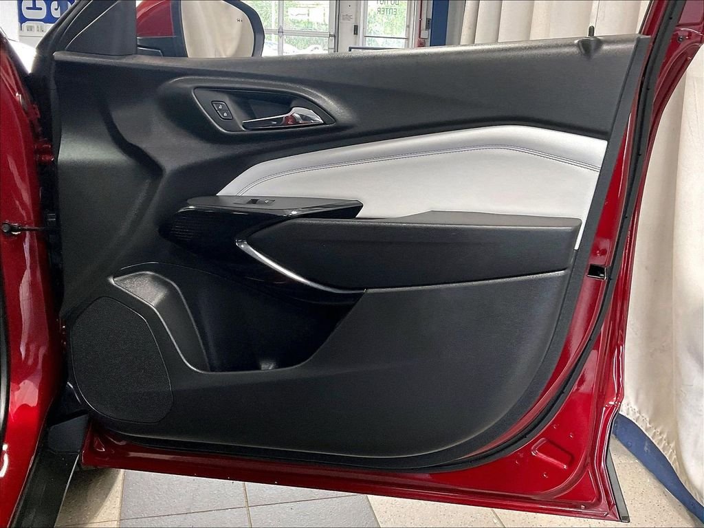 Used 2025 Red Chevrolet LT image 12