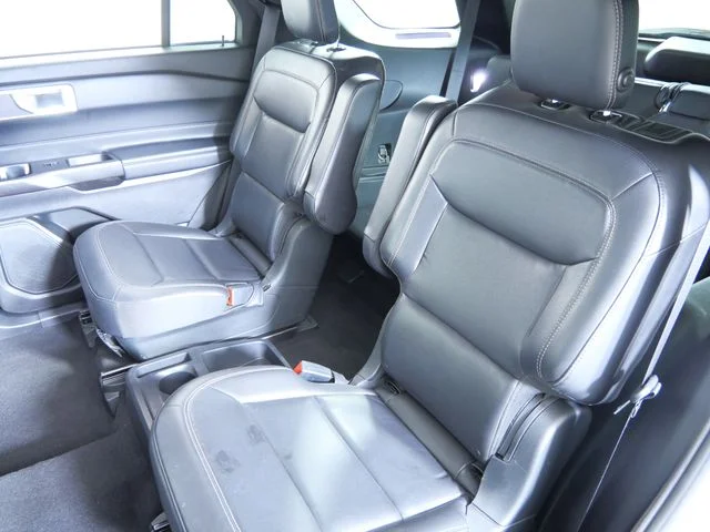 Certified Used 2020 Silver Ford XLT image 16