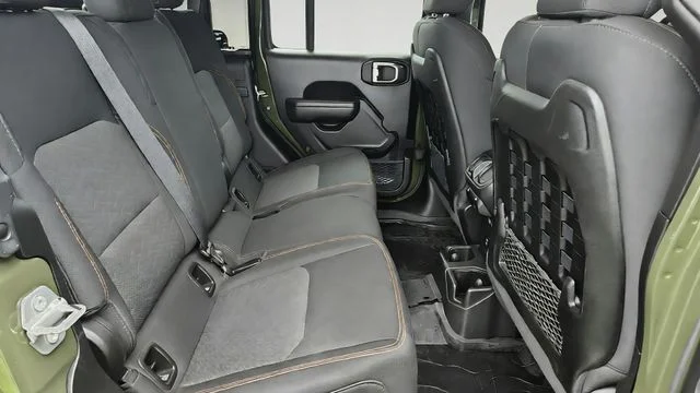 Used 2022 Sarge Green Clearcoat Jeep Mojave image 22