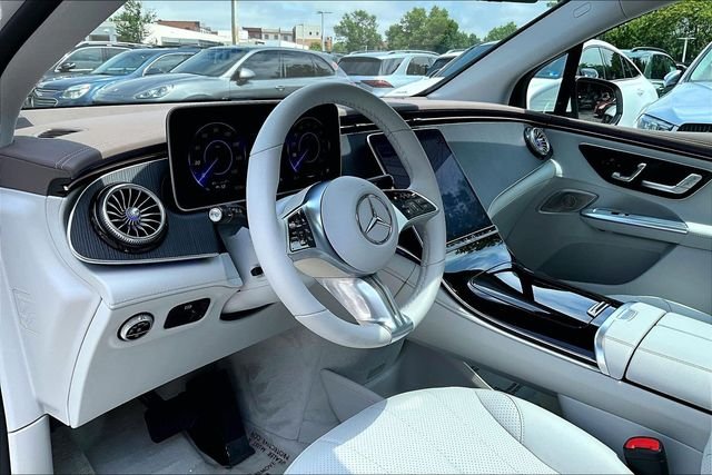 Certified Used 2023 White Mercedes-Benz 350 SUV image 14